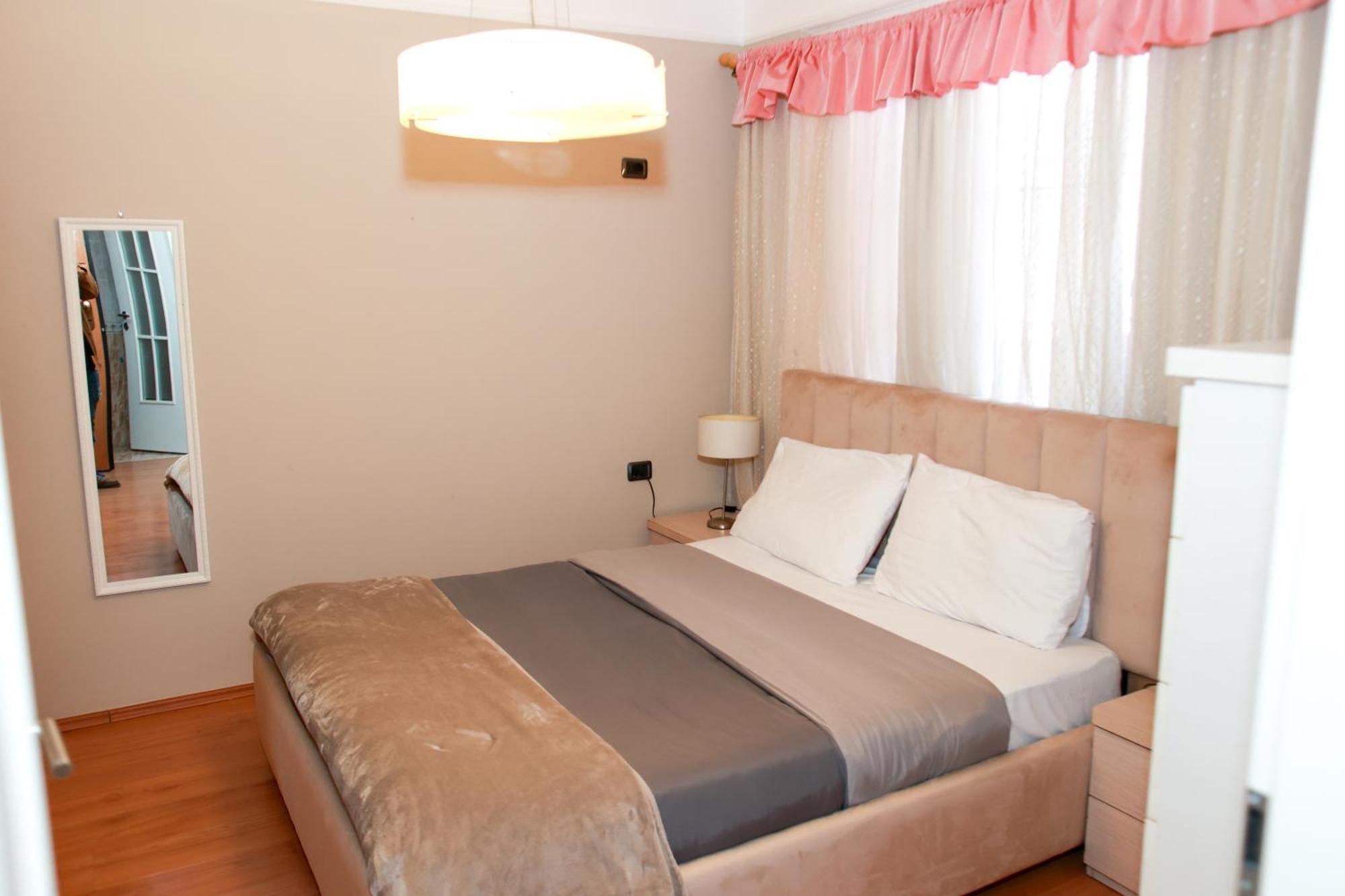 Cherry Apartment Tirana Exterior foto